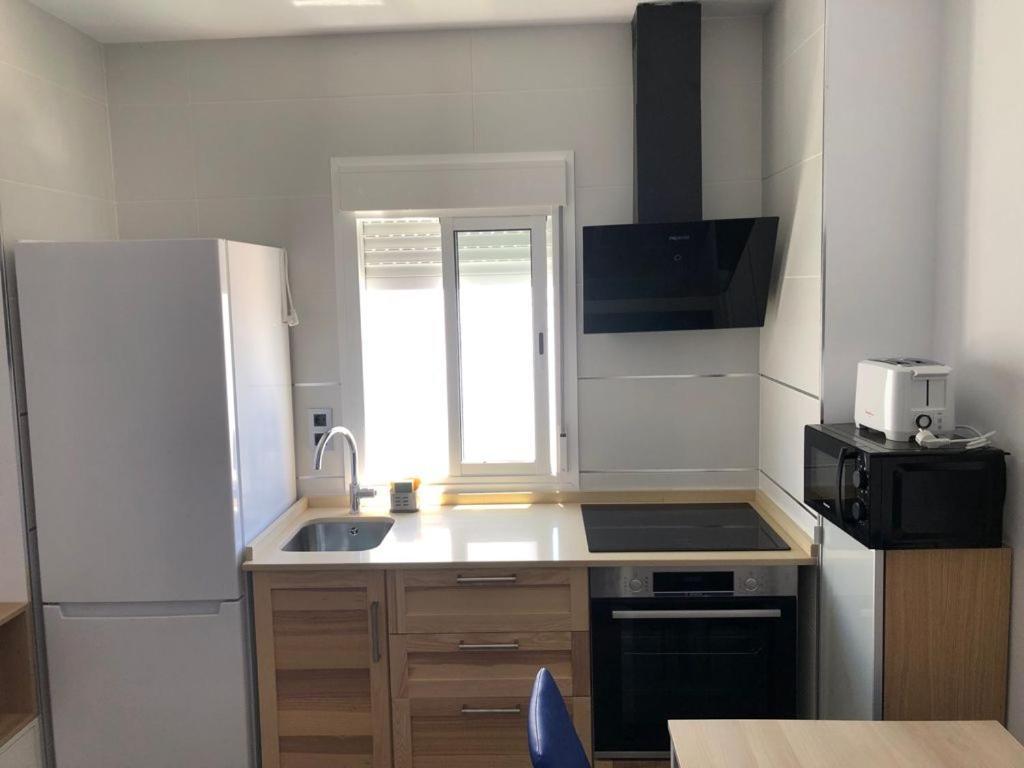 דירות קוניל דה לה פרונטרה Casas Juani Centro 1 מראה חיצוני תמונה