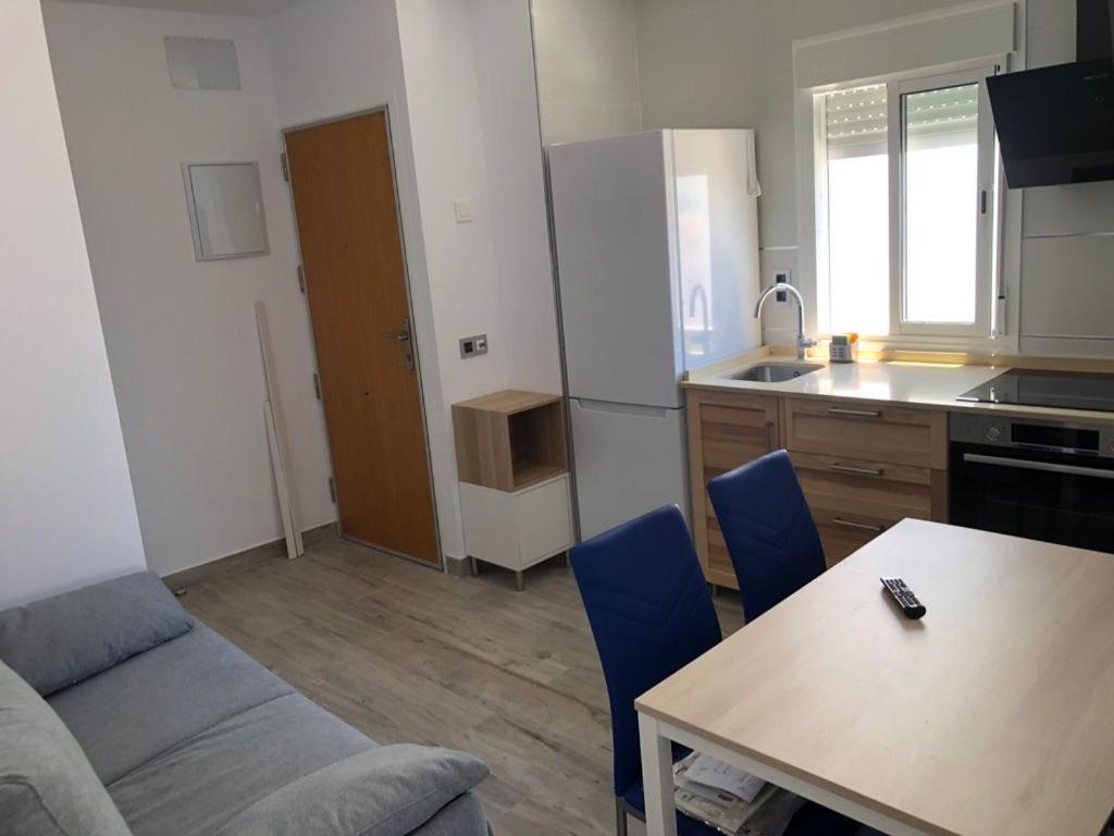 דירות קוניל דה לה פרונטרה Casas Juani Centro 1 מראה חיצוני תמונה